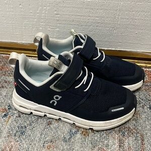 On Running Kids' Navy and White Sneakers